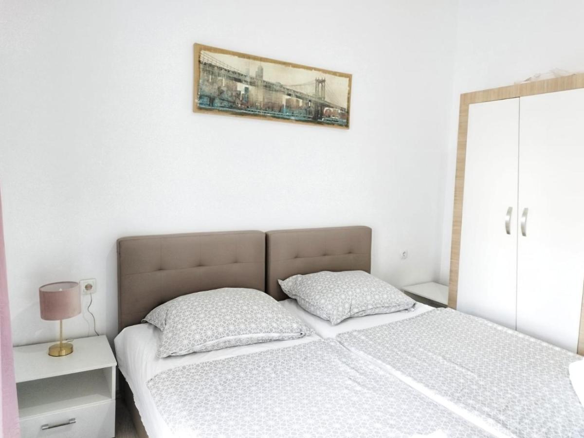 Villa Central Riverside Μόσταρ Εξωτερικό φωτογραφία
