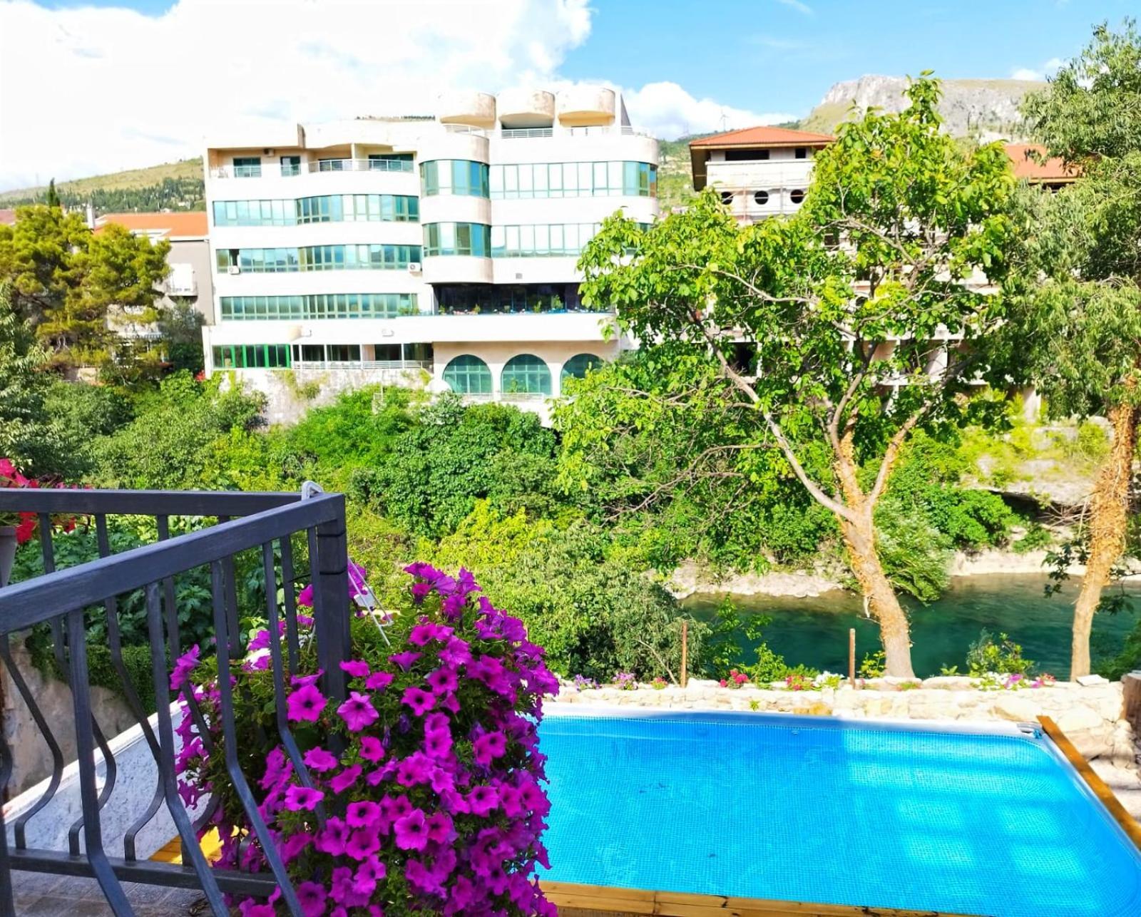 Villa Central Riverside Μόσταρ Εξωτερικό φωτογραφία