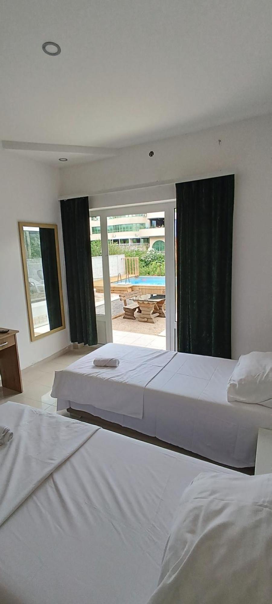 Villa Central Riverside Μόσταρ Δωμάτιο φωτογραφία
